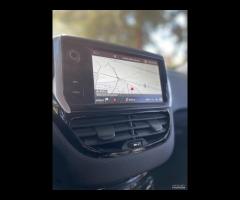Peugeot 2008 BlueHDi 100 Allure - 10