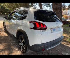 Peugeot 2008 BlueHDi 100 Allure - 19