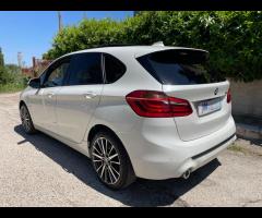 Bmw 218d Sport - 24