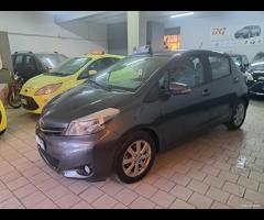 Toyota Yaris 1.0 ben.unico prop 2013 - 9