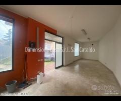 Rif.LC86|Locale commerciale Caltanissetta