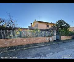 Villa ad angolo Pomposa Scacchi