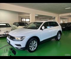 Volkswagen Tiguan 2.0 TDI SCR DSG 4MOTION Executiv - 2