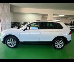 Volkswagen Tiguan 2.0 TDI SCR DSG 4MOTION Executiv - 8
