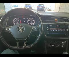 Volkswagen Tiguan 2.0 TDI SCR DSG 4MOTION Executiv - 18
