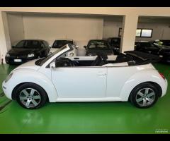 Volkswagen New Beetle 1.9 TDI 105CV Cabrio - 8
