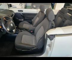 Volkswagen New Beetle 1.9 TDI 105CV Cabrio - 9