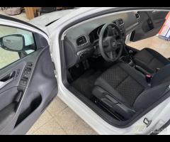 Volkswagen GOLF 6 TDi 1.6 CC. 105 cv. - 9
