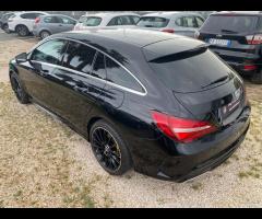 MERCEDES - Classe CLA - 220 d Aut. Shooting Brake - 11