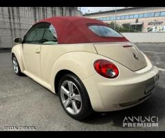Volkswagen New Beetle 1.9 TDI 105 cv. Cabrio Limit - 7