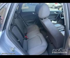 Audi A1 1.6 Tdi 90cv. S-Line Sport "Automatica" - 11