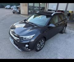 Kia Stonic 1.4 MPI 100 CV - Neopatentati