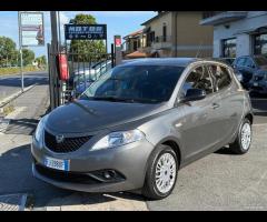 Lancia Ypsilon 1.3 MJT 95cv Gold - 1
