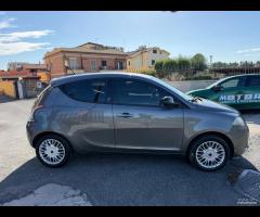 Lancia Ypsilon 1.3 MJT 95cv Gold - 8