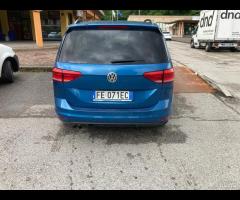 Volkswagen Touran 2.0 TDI 150 CV SCR Highline Blue - 8