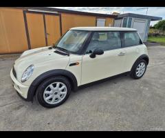 Mini 1.6 16V One neopatentati