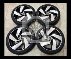 Cerchi 18 Richmond Volkswagen Golf e pneumatici
