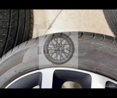 Cerchi 19 e pneumatici originali Kia Sportage - 7