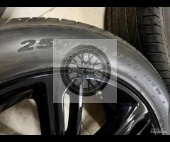 Cerchi 20 e pneumatici originali Land Rover Velar - 8