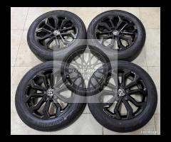Cerchi 17 neri e pneumatici Toyota Yaris Cross