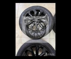 Cerchi 17 neri e pneumatici Toyota Yaris Cross