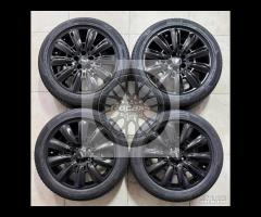 Cerchi 18 nuova Mini Countryman con pneumatici