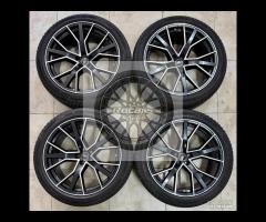 Cerchi e pneumatici 22 originali Audi Q8
