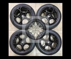Cerchi neri Alfa Romeo Stelvio e pneumatici estivi