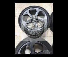 Cerchi 18 e pneumatici estivi Alfa Romeo Giulia