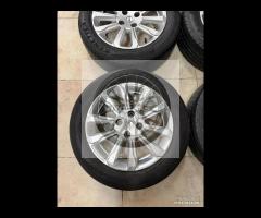 Cerchi 16 Opel Crossland e pneumatici