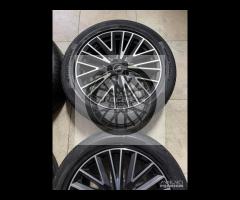 Cerchi 19 e pneumatici estivi Audi Q3 - 6