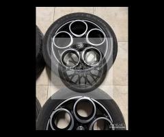 Cerchi 18 e pneumatici invernali Alfa Romeo Tonale - 6