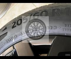 Cerchi 16 neri e pneumatici nuova Dacia Sandero - 8