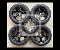 Cerchi 19 neri e pneumatici M+S Alfa Romeo Stelvio
