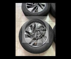 Cerchi 17 e pneumatici 4 Stagioni Nissan Qashqai