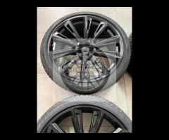 Cerchi 23 originali Audi Q8 e pneumatici invernali