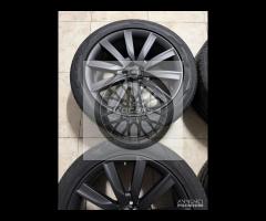 Cerchi e pneumatici 21 Land Rover Velar F-Pace