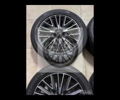 Cerchi 19 e pneumatici estivi Audi Q3