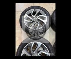 Cerchi 16 diamantati e pneumatici Opel Crossland
