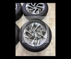 Cerchi 16 diamantati e pneumatici Opel Crossland