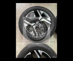 Cerchi 17 e pneumatici nuova Peugeot 2008