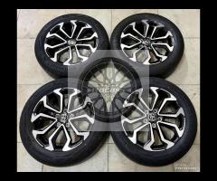 Cerchi 17 diamantati pneumatici Toyota Yaris Cross