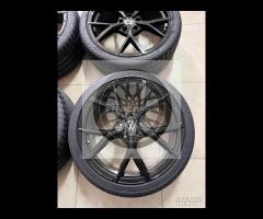 Cerchi 19 con pneumatici nuovi Volkswagen Golf