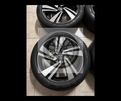 Cerchi 18 e pneumatici originali Volkswagen T-roc