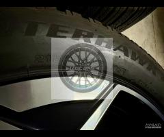 Cerchi 17 pneumatici invernali Ford Puma Courier - 8