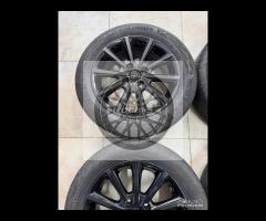 Cerchi 16 e pneumatici originali Ford Fiesta St
