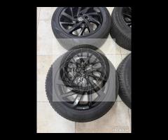 Cerchi 16 Volkswagen Golf e pneumatici 4 Stagioni