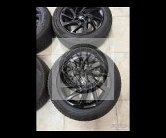 Cerchi 16 Volkswagen Golf e pneumatici 4 Stagioni