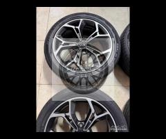 Cerchi 19 e pneumatici  originali Kia Sportage