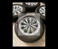 Cerchi e pneumatici M+S 17 Volkswagen Tiguan Q3 - 12